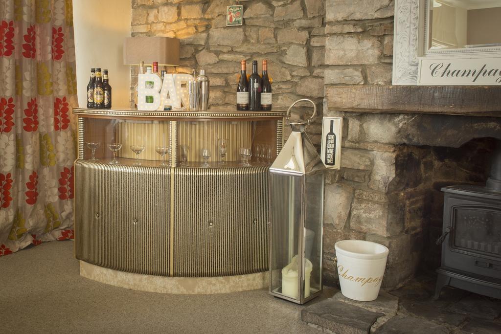 Ty Croeso Boutique B&B Crickhowell Bagian luar foto