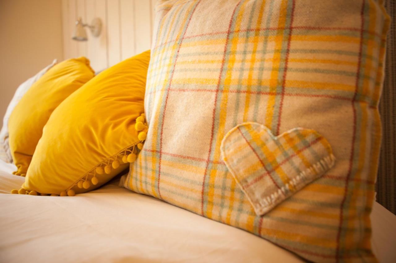 Ty Croeso Boutique B&B Crickhowell Bagian luar foto