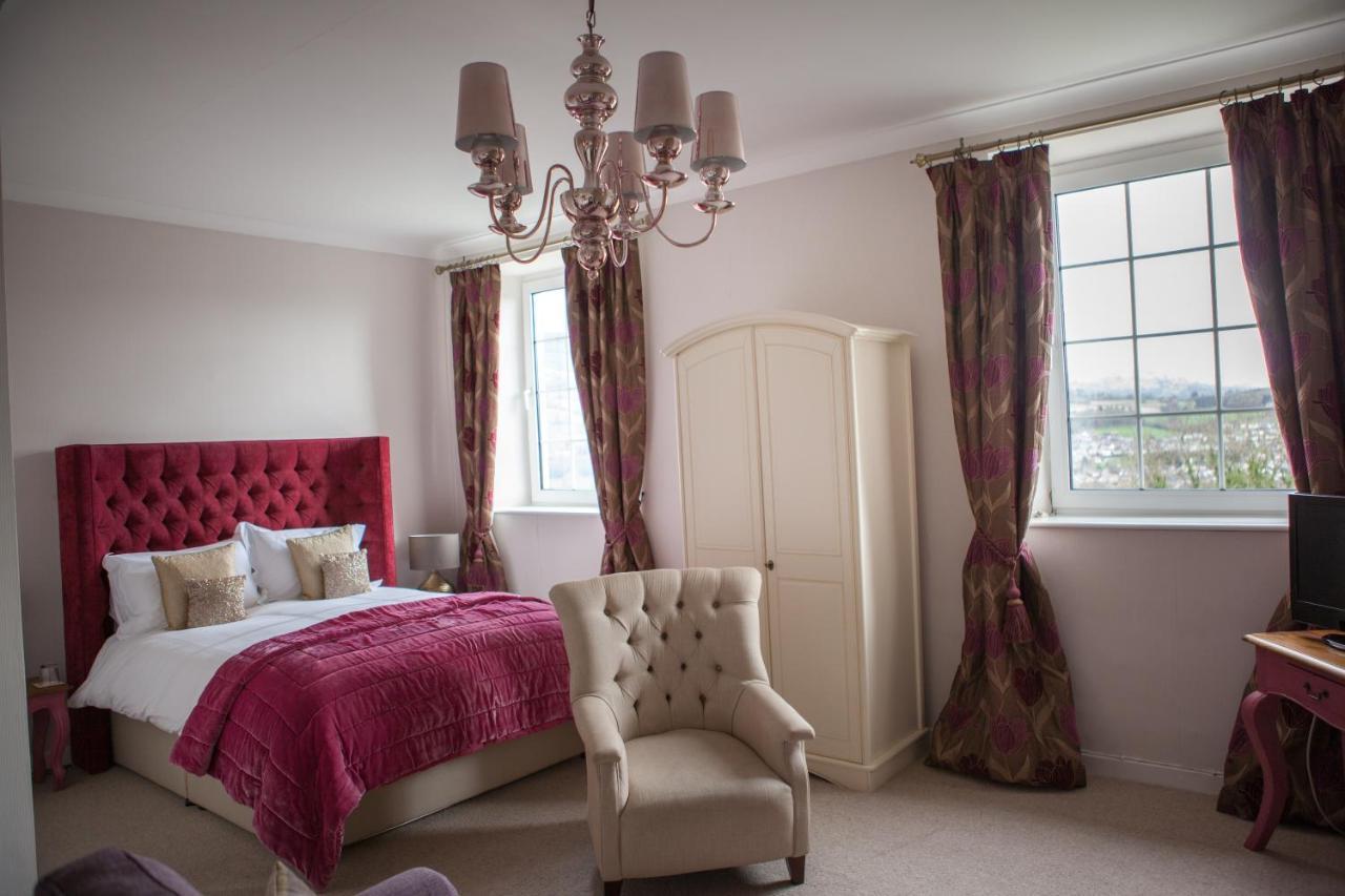 Ty Croeso Boutique B&B Crickhowell Bagian luar foto